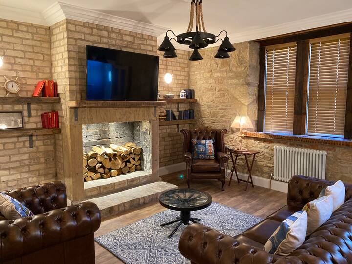 Captains Nook *Hot tub* Cottages for Rent in Amble, England, United