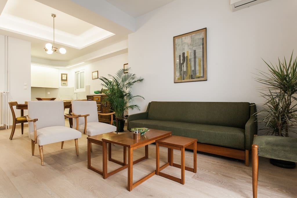 Lounge with Danish mid-century furniture and decor