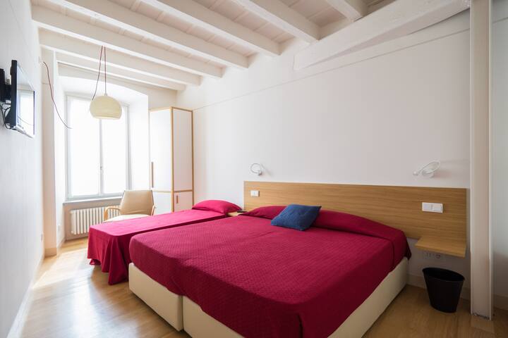 BELLE ARTI 3bedrooms between the old and new town gallery image 3