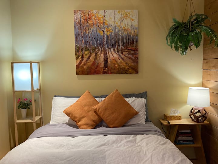Forest Sweet Retreat; Hot Tub & Sauna, EV Charger