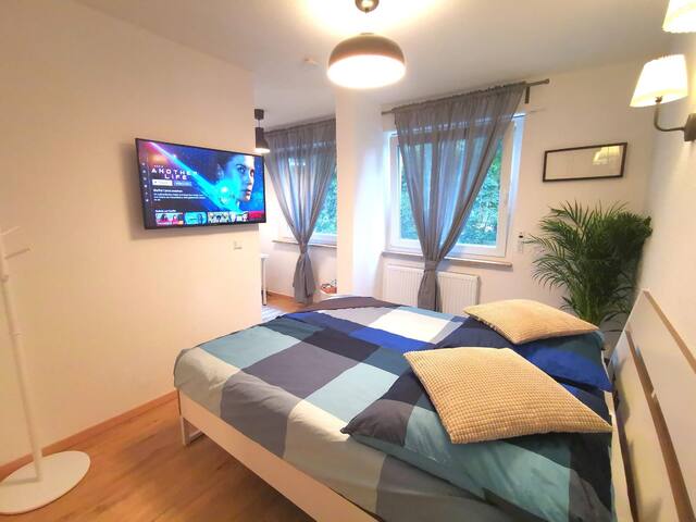 #StayHereINStuttgart Room 2 - „Berlin“