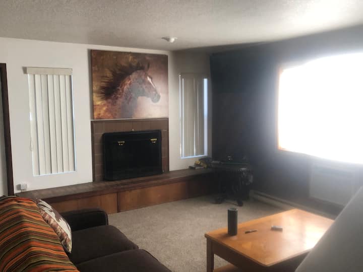 Ground Level Unit Close To Wf Dwn Twn And Ski Hill - Whitefish, MT
