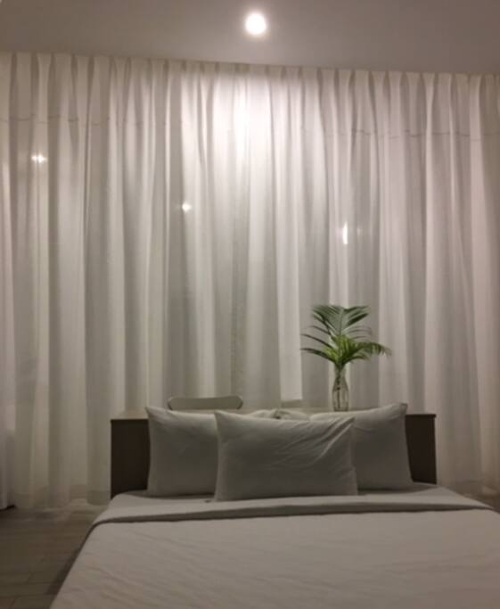 Bed room