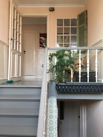 Bright, colorfull and quiet two story apartment gallery image 5