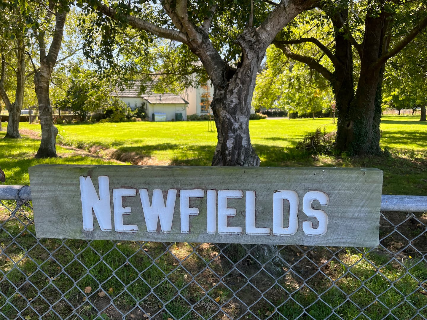 Newfields Country Retreat - Incl Bfst 1