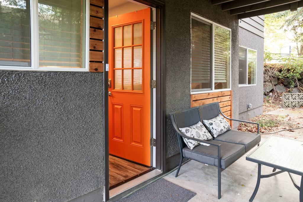 The distinctive orange door lets you know you've arrived!