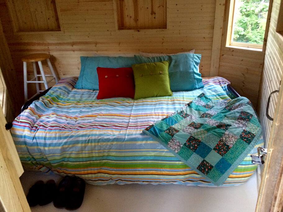 Cozy up inside this warm and welcoming tree house.