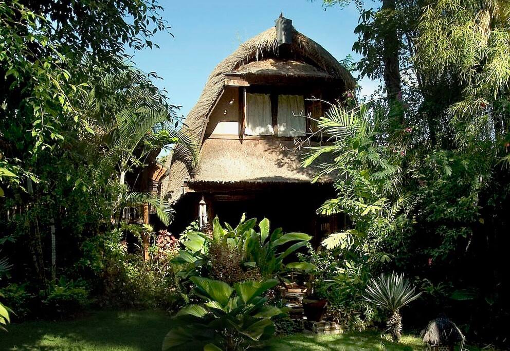 The house Gelebeg Baru