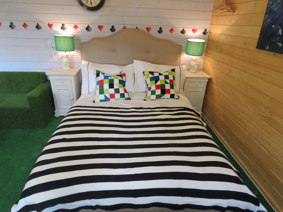 Comfortable double bed