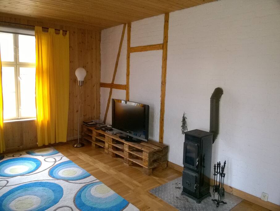 Wohn- Esszimmer, Fernseher z.Z. noch nicht vorhanden...