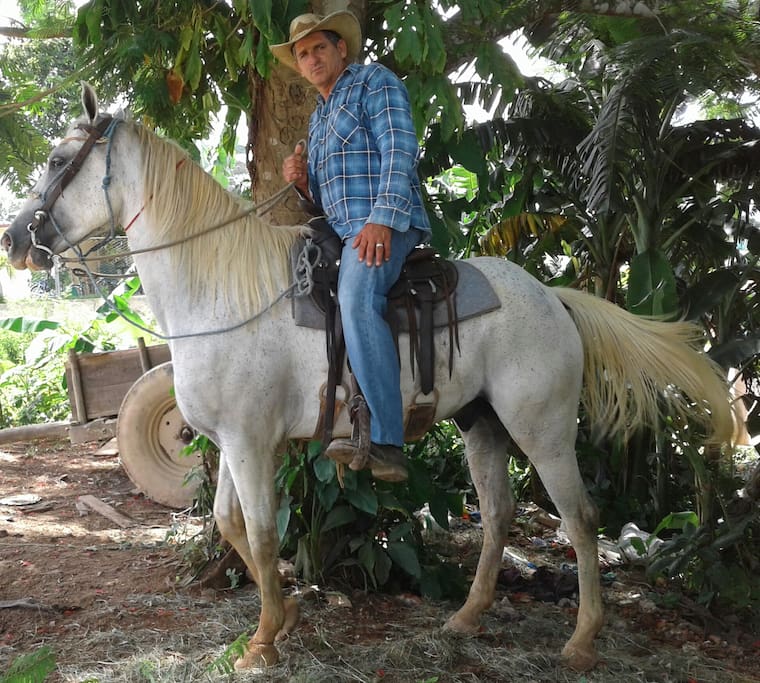 Cabalgata desde la Casa