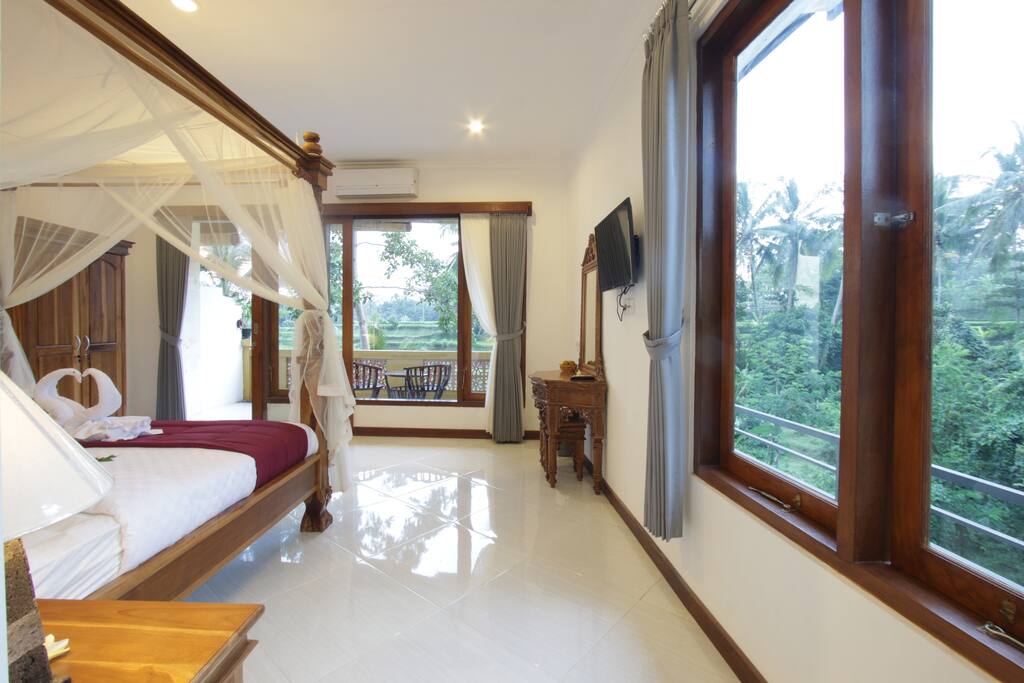 Room Details