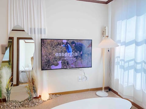 {Night in Seoul} Skyscraper City View/Hongik University Station 5 seconds/Rooftop/Elevator