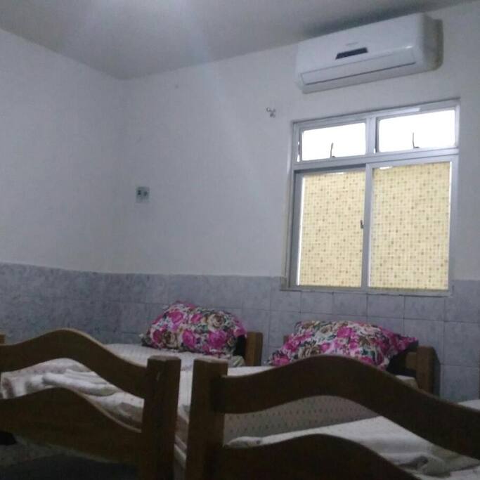 Quarto triplo suite com ar
