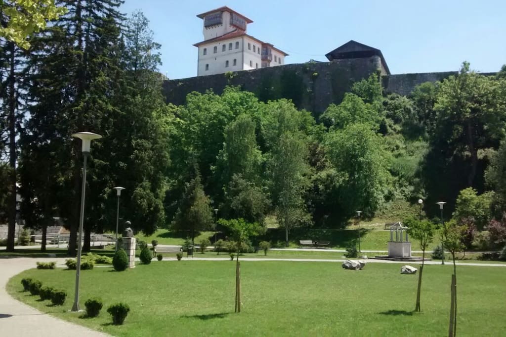 Schloss, Castle