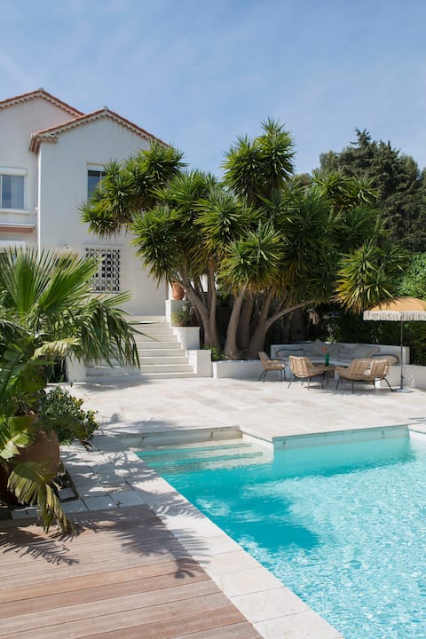 Villa Bianca - Heated Swimming Pool - Sea access at 5Om