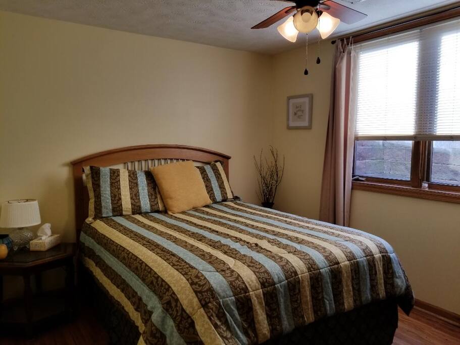 Queen bed