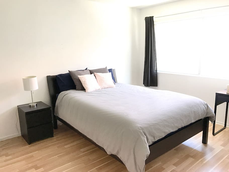 d7d8ebb9 819c 42f8 9511 f13a836835b6