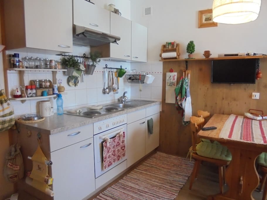 soggiorno/cucina - living room/kitchen - Wohnzimmer/Küche