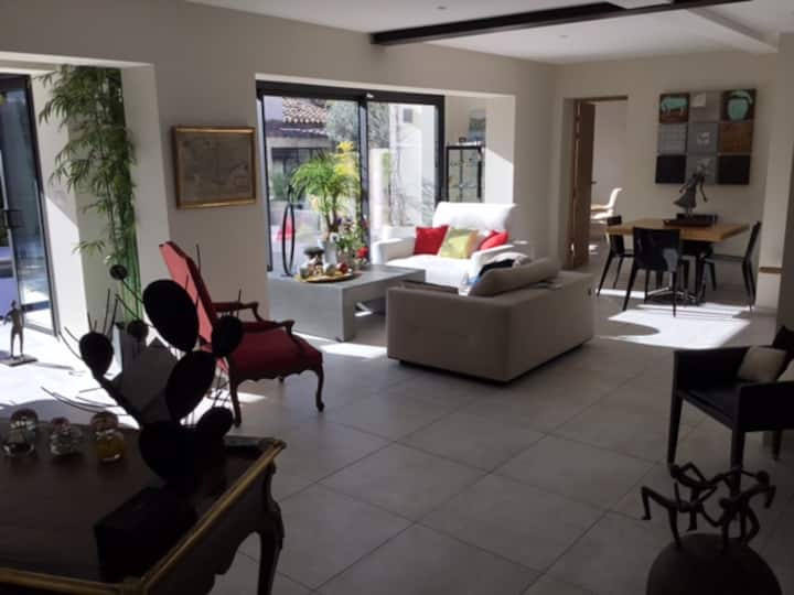 Très Belle Maison Au Calme La Rotonde 6 ' à Pieds - Aix-en-Provence