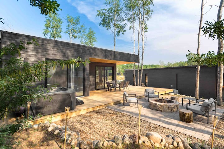 3 Bedroom Modern Retreat 10 Bears Den