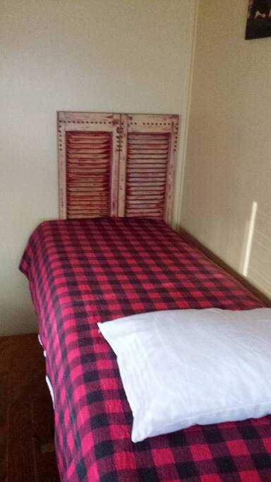 Single Bed