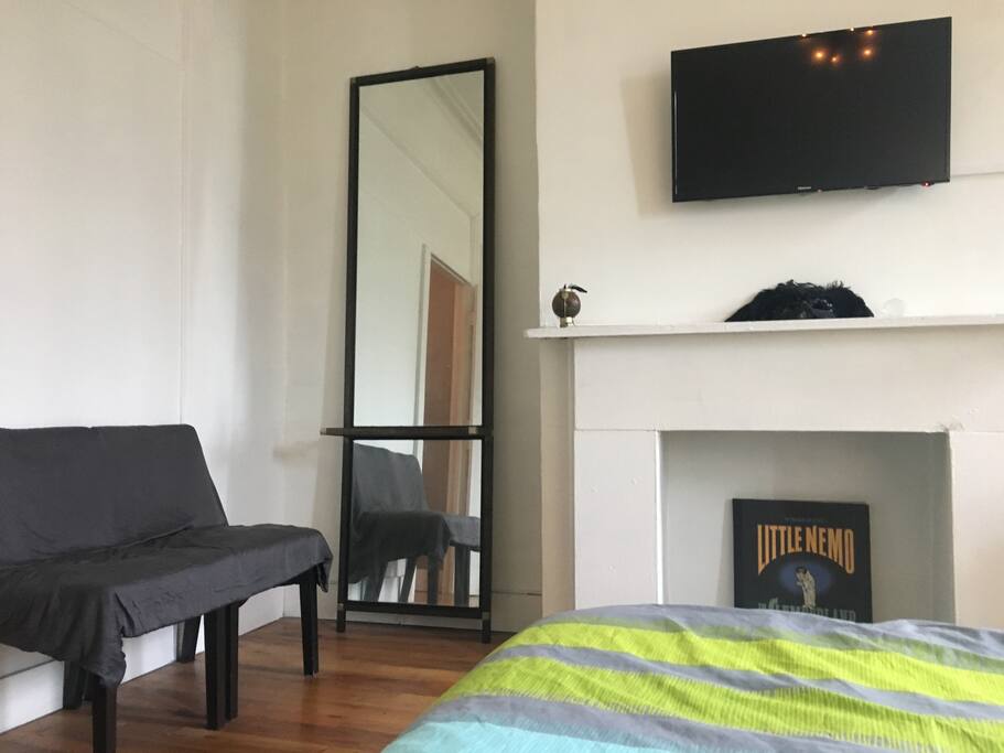 bedroom