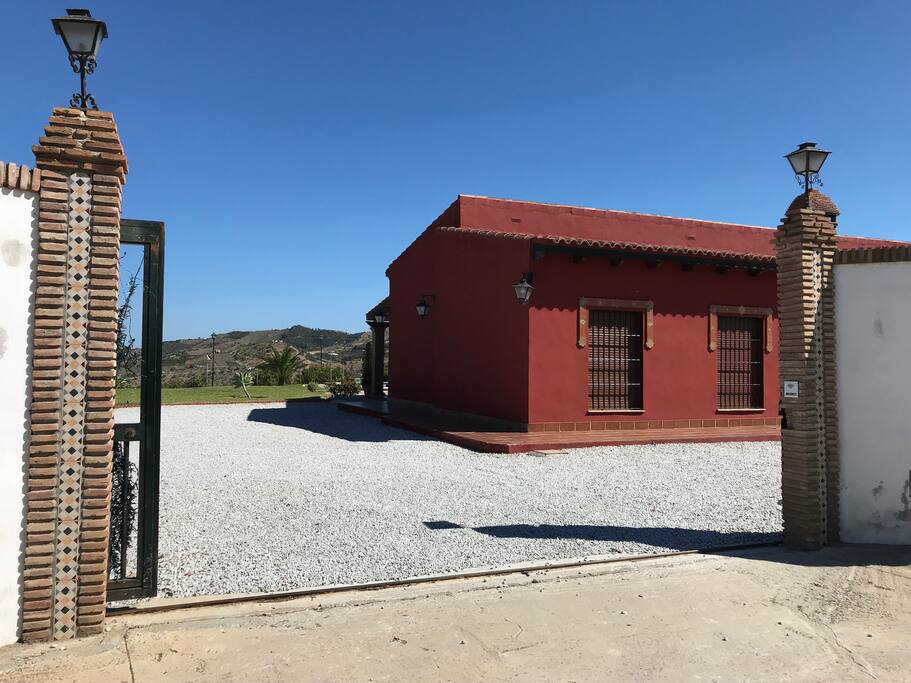 Entrada a parcela