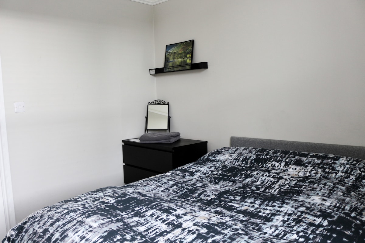 ห้องนอน 2 - เตียงคู่