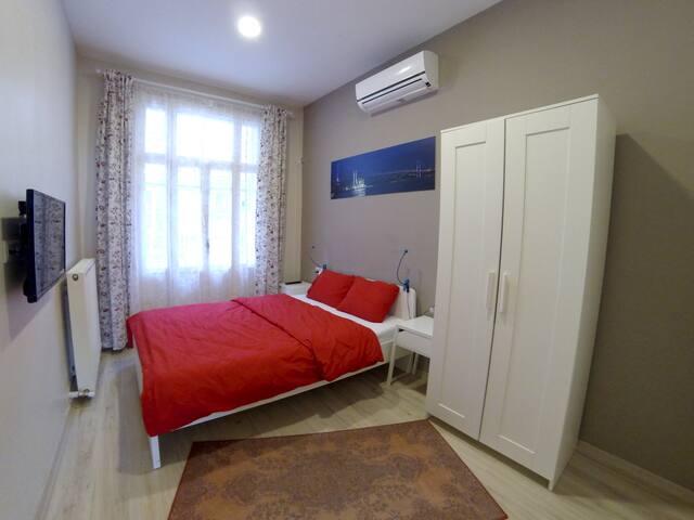 4BR Ensuite Sea View Apt. in Sultanahmet gallery image 5