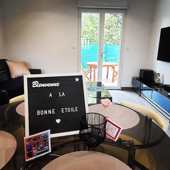 La Bonne ÉToile Jacuzzi Et Piscine Chauffée - Marsiglia
