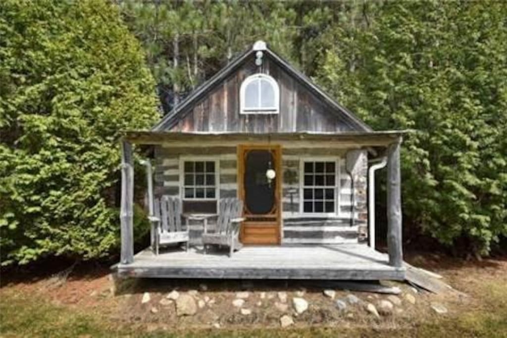 1900's Northern Ontario Barn rebuilt into your private retreat.