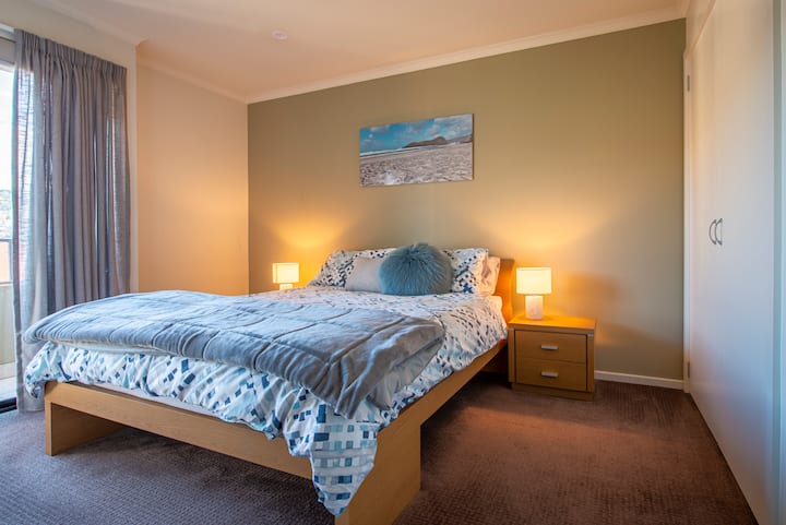 Основна спалня