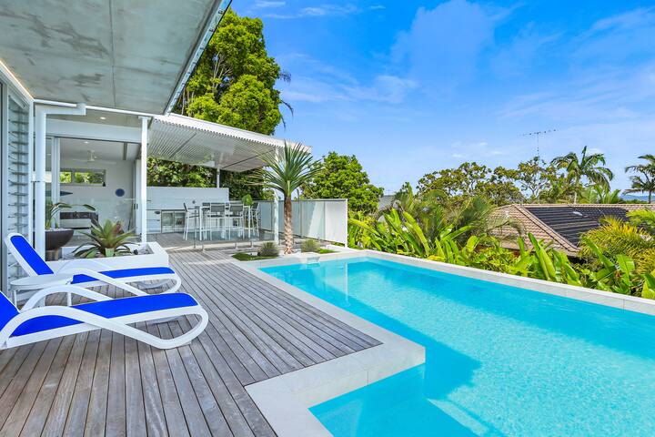 Magnificent views on Arkana, Noosa Heads gallery image 4