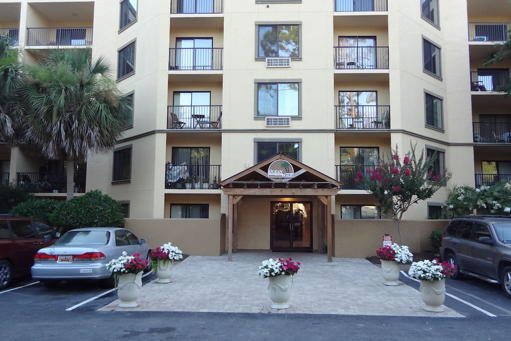 Ocean Walk Front Entrance
