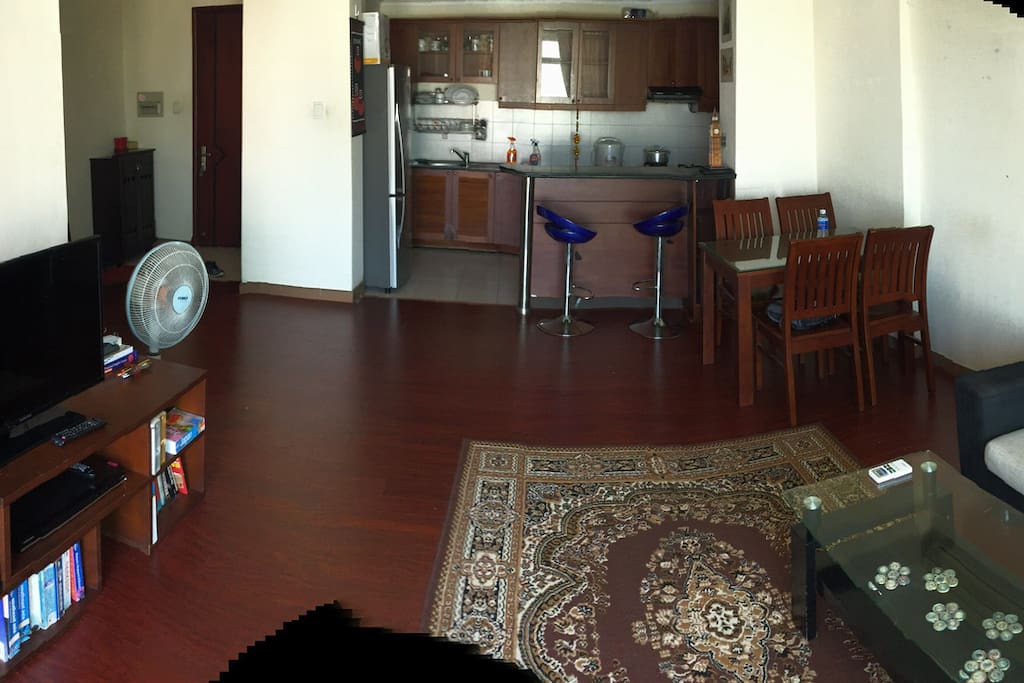 Free relax with big living room, bar corner, convenient kitchen by side