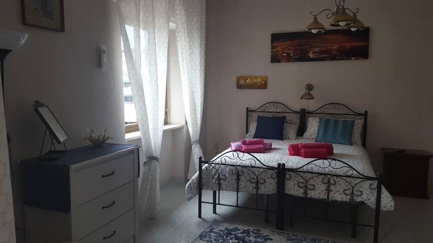 B&B Campi Flegrei Studios 4 bedrooms 2 bathrooms gallery image 2