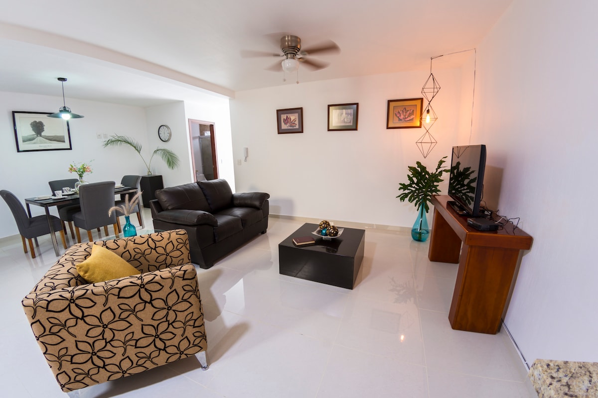 Airbnb con mejor rendimiento: Comfortable sunny apartment en Zapopan