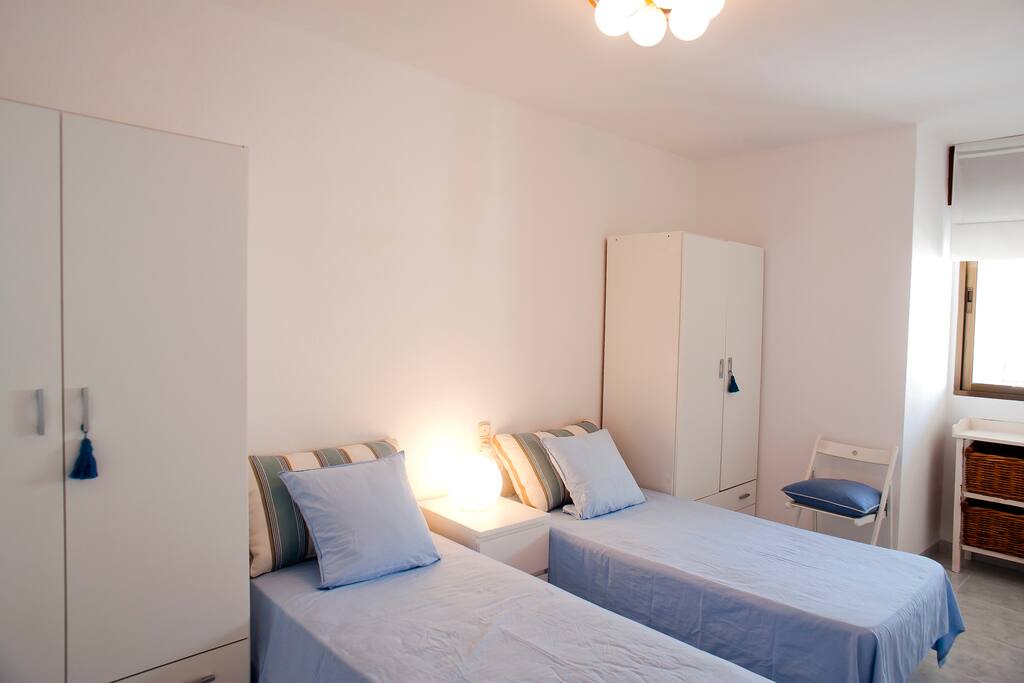 Habitación 4 con dos camas de 90