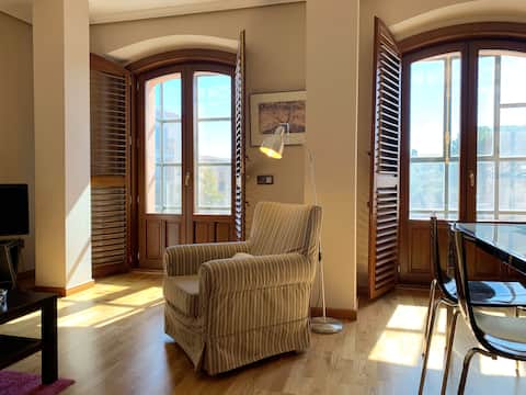 Top performing Airbnb: Morgan (garage and Wi-Fi) in Ávila