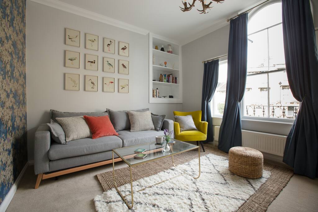 The light and airy lounge