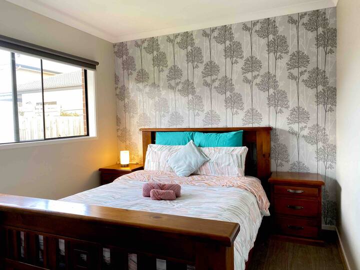 Melton Holiday Rentals & Homes Victoria, Australia Airbnb