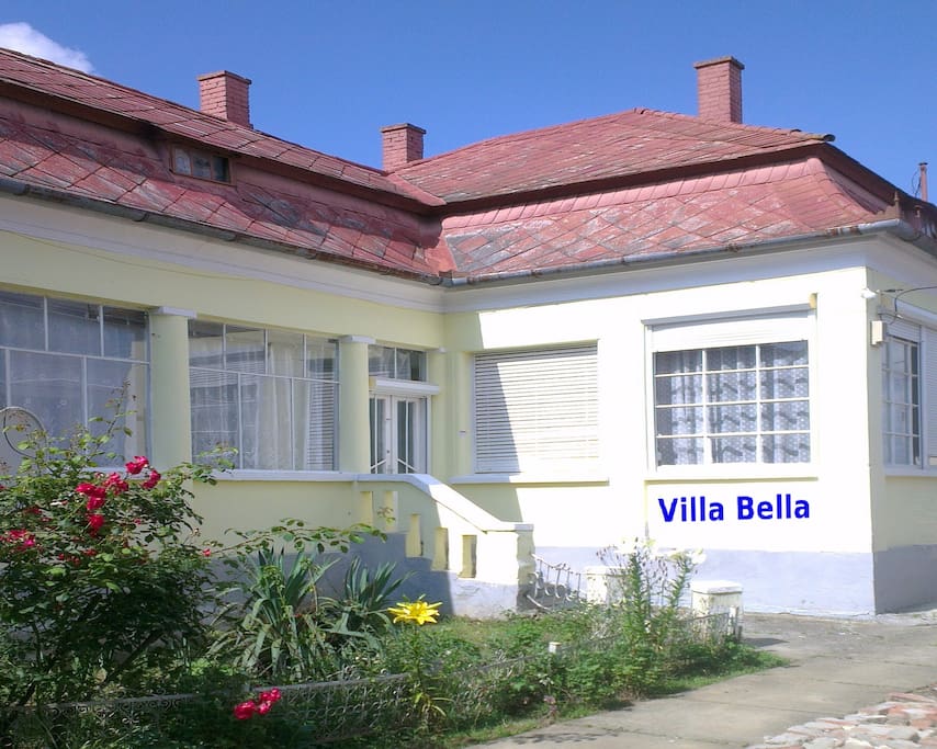 Our Guesthouse Villa Bella from outside. Unsere Pension Villa Bella