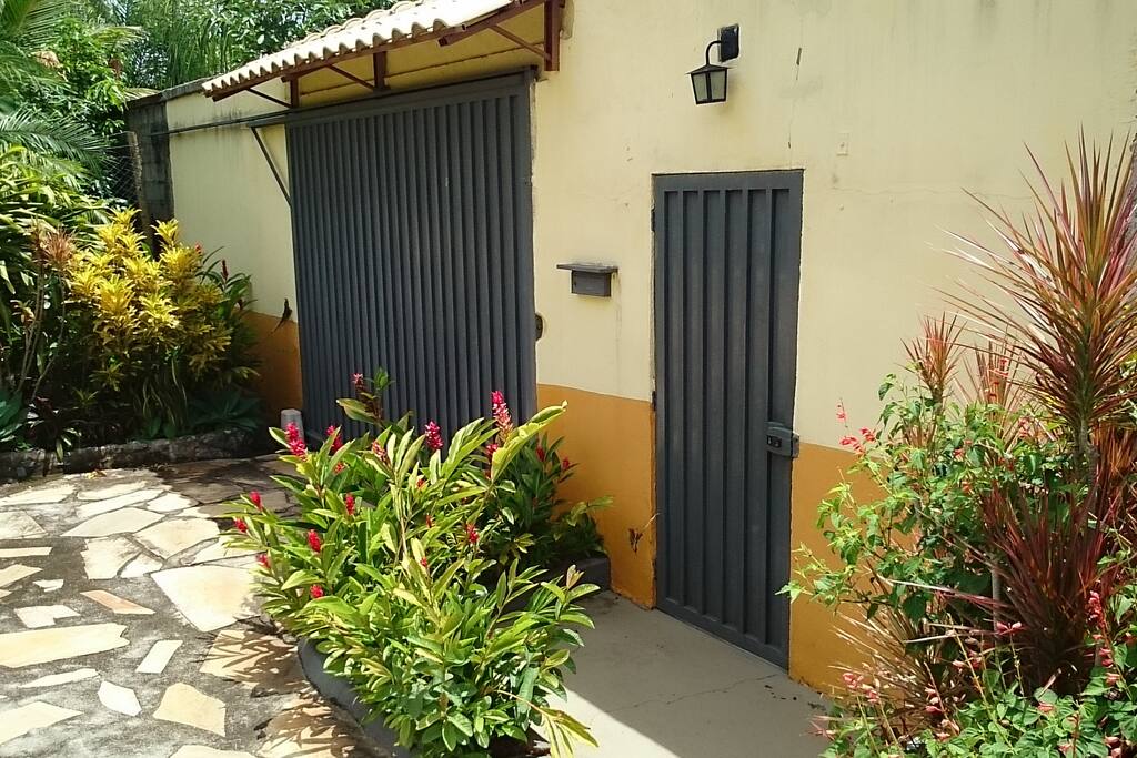 Portões de entrada da Casa