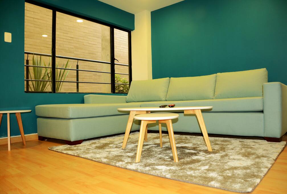 Tv and read lounge.