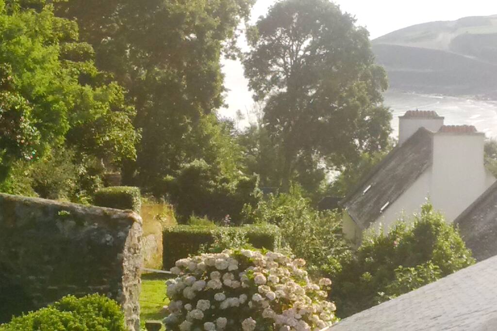 Vue mer depuis le jardin du haut