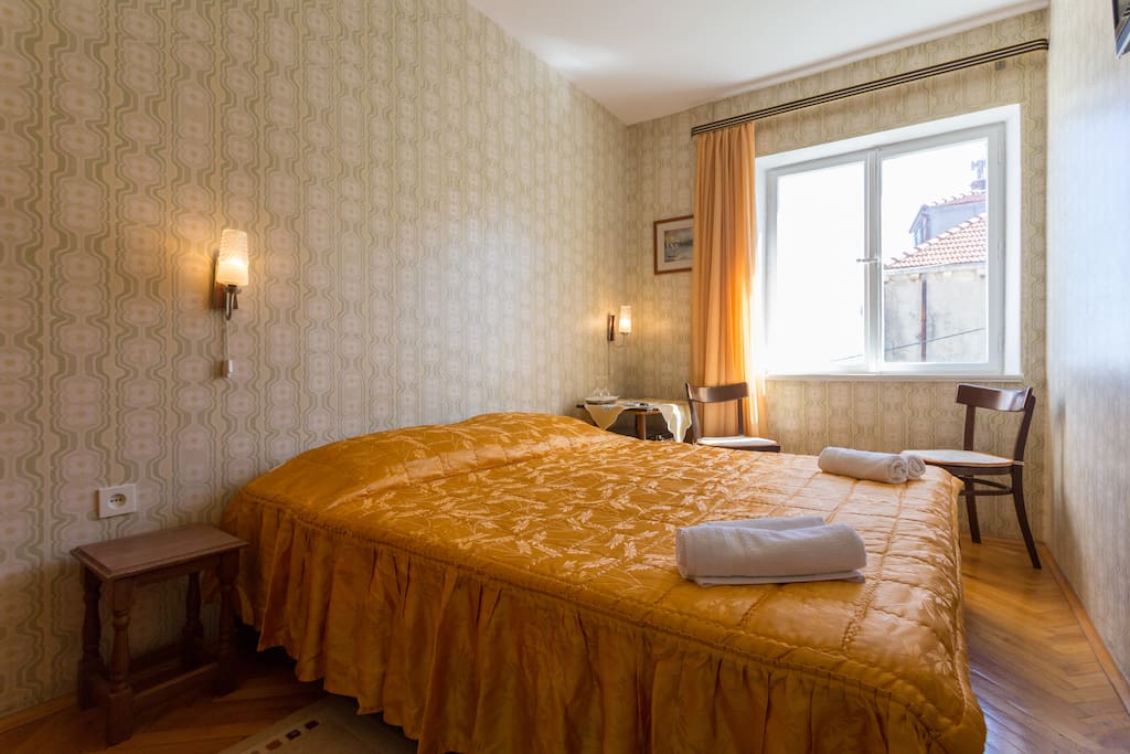 Room Nela
