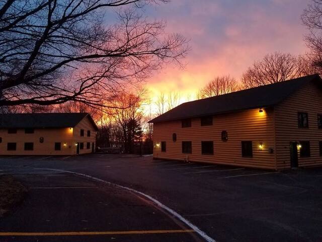 10 Bedrooms on Thanes River of Mille Lacs gallery image 3