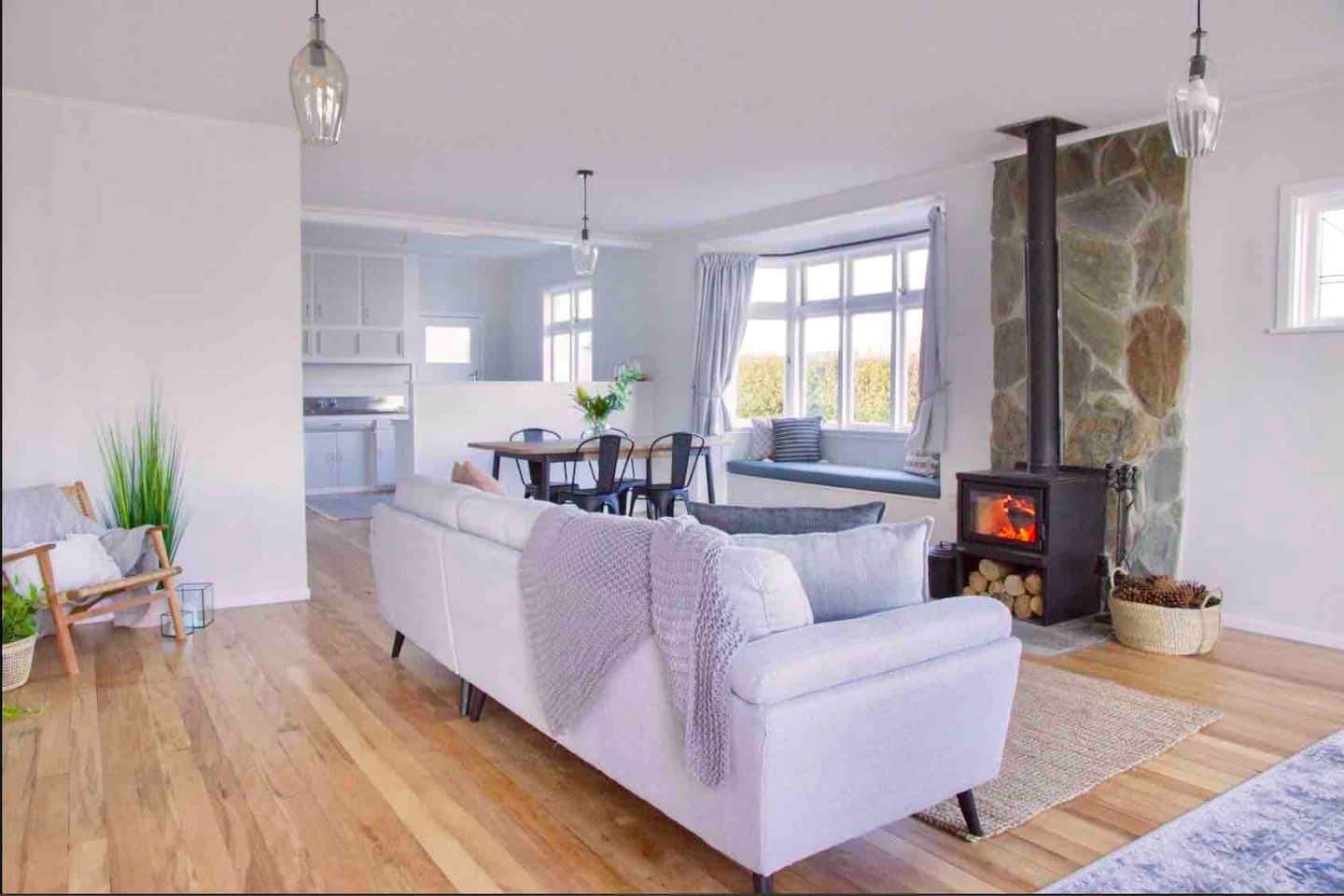 Charming Mãniatoto Cottage; Central Otago’s Heart 1