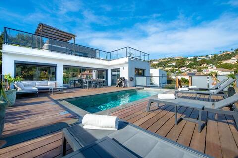 Villa California sea view Saint Aygulf